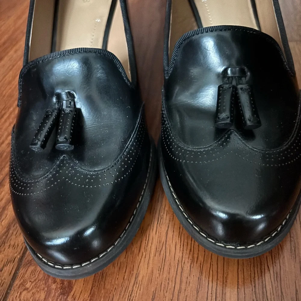 Leather Clarks Black Women's Heels with Tassel Detail 7.5 - Picture 4 of 8
